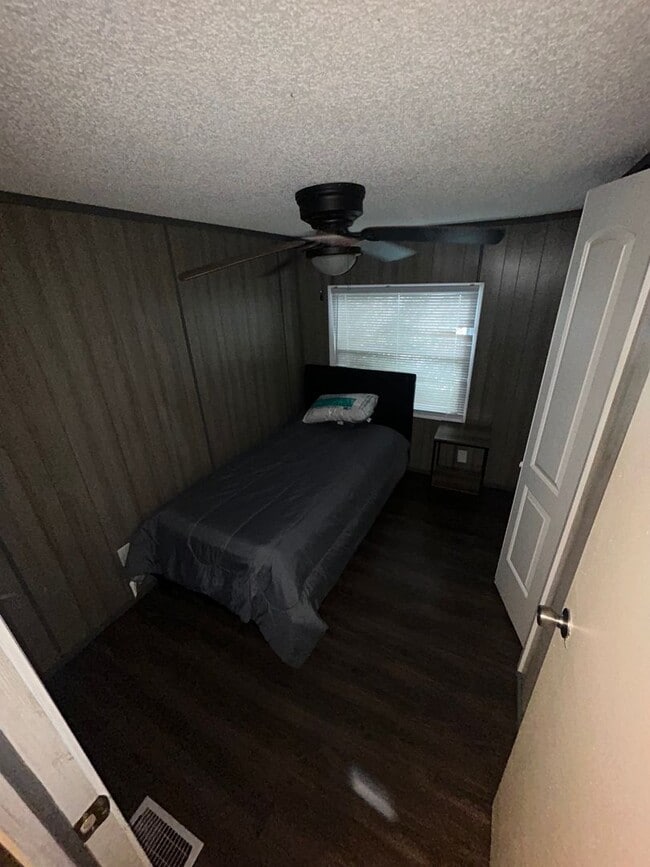 Photo - 1771 Hodgenville Rd