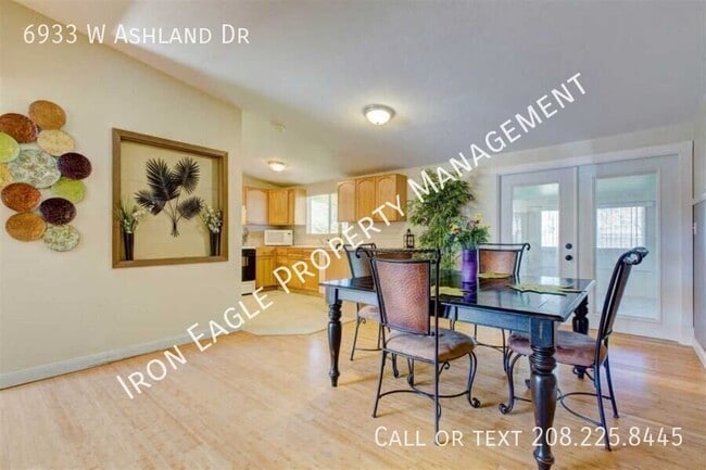 6933 W Ashland Dr