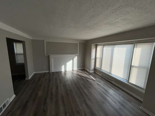 Photo - Spacious 3-Bedroom Colonial