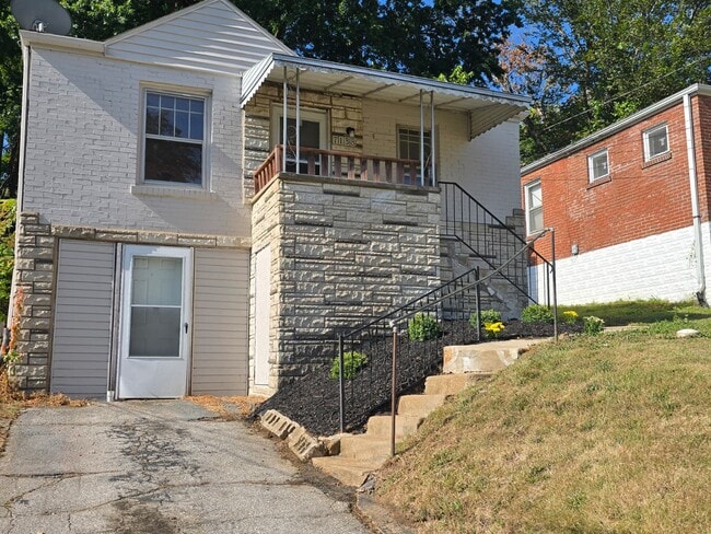 Building Photo - 7138 Garesche Ave Rental