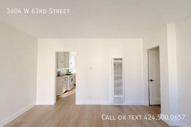 Photo - 3604 W 63rd St