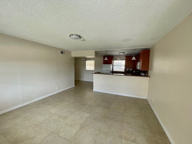 Photo - 2521 Pierce St Unit 10