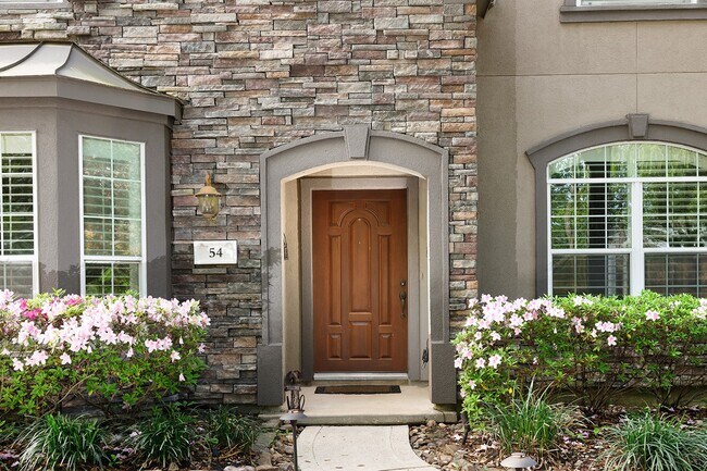 Photo - 54 S Longsford Cir