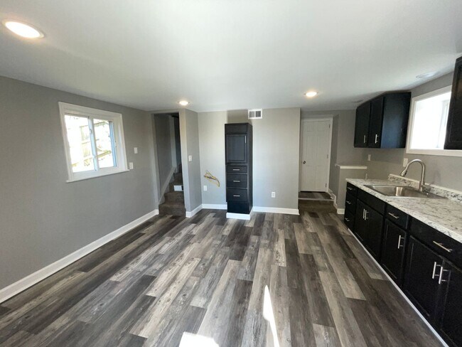 Photo - Updated 2 bedroom 1 bath home for rent