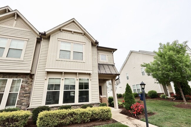 Building Photo - 10506 Marions Way
