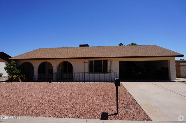 Building Photo - 3035 W Angela Dr Rental