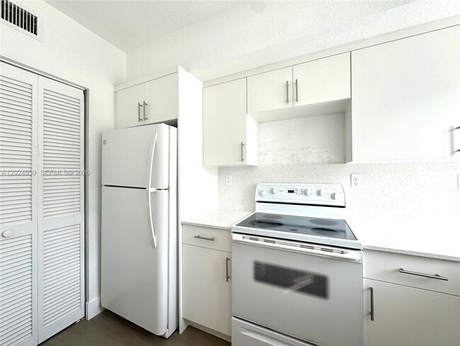Photo - 234 NW 84th St