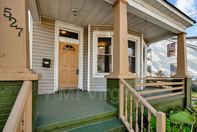 Photo - 527 W 26th St