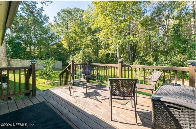 Photo - 1122 Windy Willows Dr