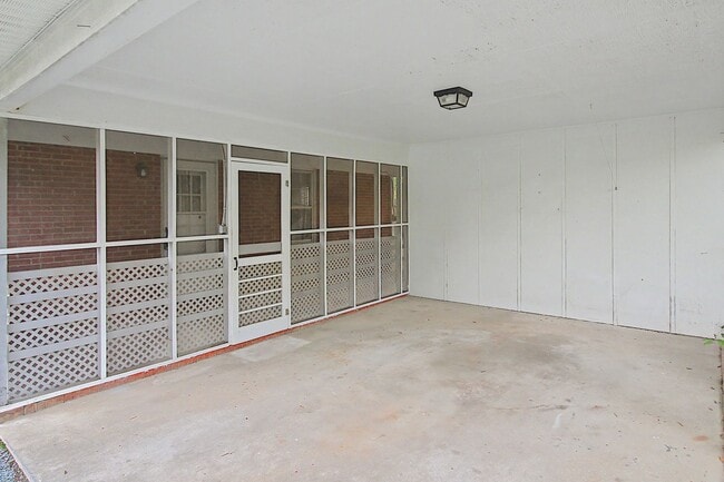Photo - 1920 John Moore Rd