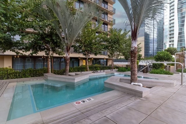 Photo - 987 Queen St Unit 503