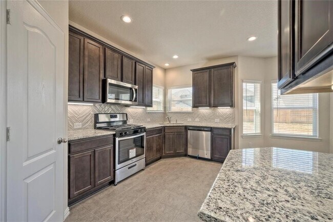 Photo - 5106 Eagle Falls Ln