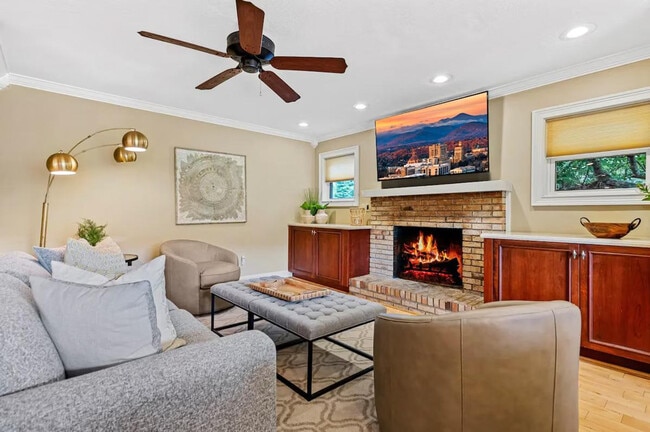 422 Crooked Creek Rd Unit SI ID1373203P