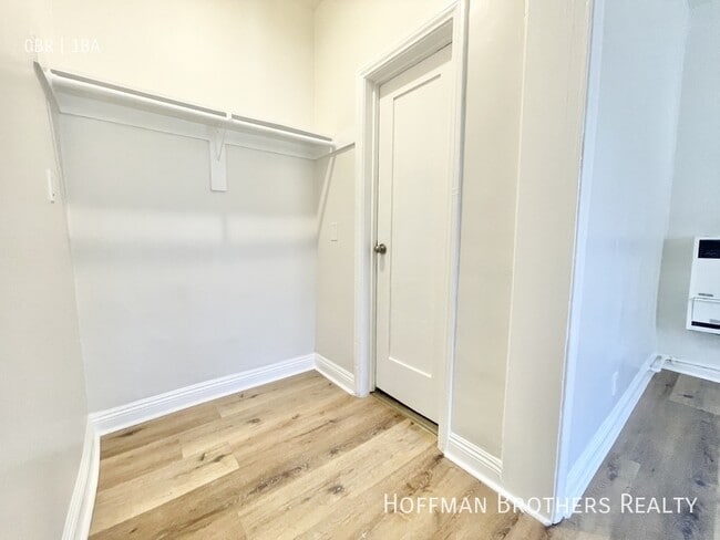 Photo - 518 N Harvard Blvd Unit 306