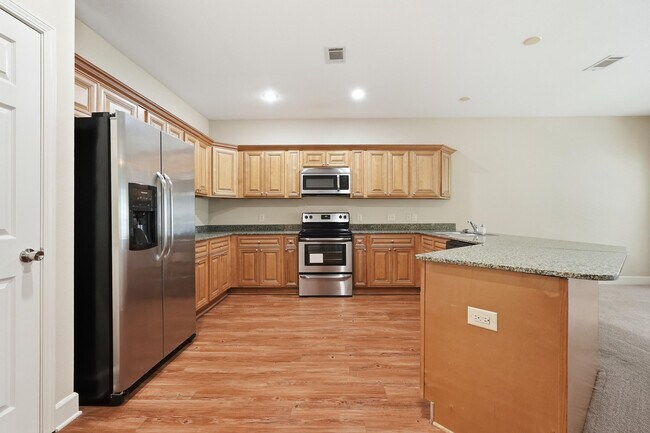 Photo - 503 Arbor Lake Dr