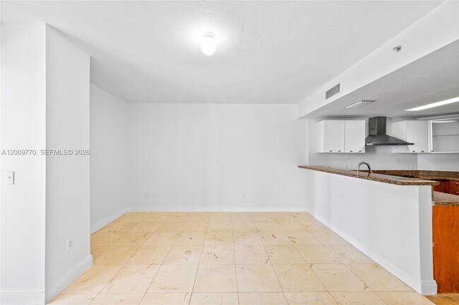 Photo - 170 SE 14th St Unit 1203