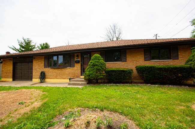 Photo - 1575 Northdale Rd