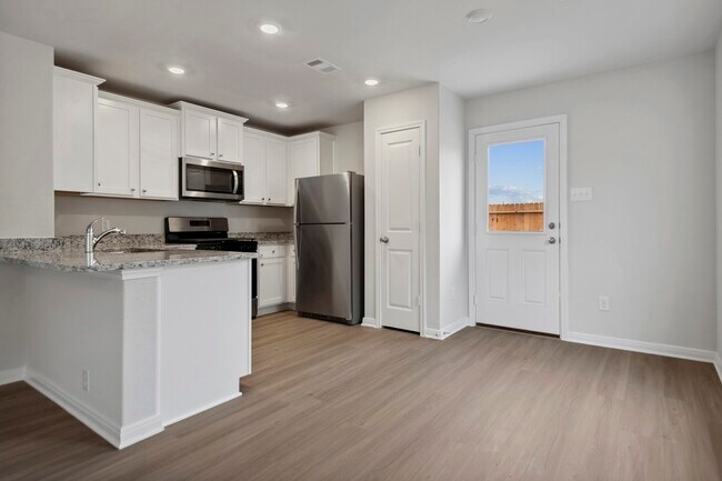 Photo - 16441 Blossom Grv Dr