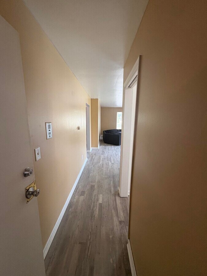 Photo - 19511 Greenfield Rd Apartment Unit #1