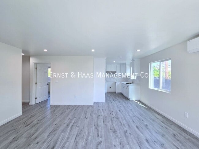 Photo - 1322 Lewis Ave Unit 1322 A