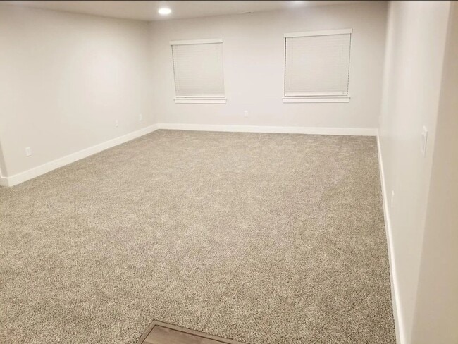 Photo - 1481 N Arcadia Dr