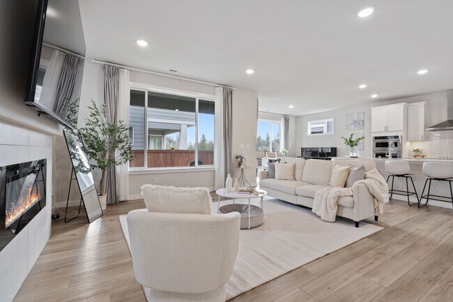 Photo - Modern 2023-Built 4-Bedroom Home in Alpine Estates