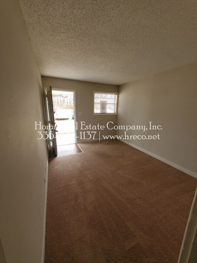 135 Wall St Unit 4