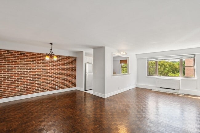Building Photo - 8800 88th St Rental
