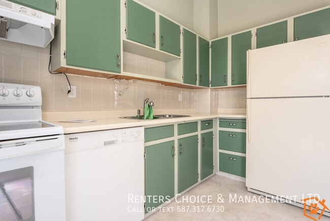 Photo - Pet Friendly Half Duplex Near Henderson Lake & Exhibition Park