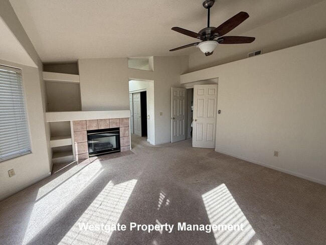 Photo - 545 Almanor St