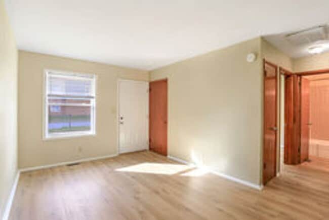 Photo - 210/212 Birch St. Unidad 212