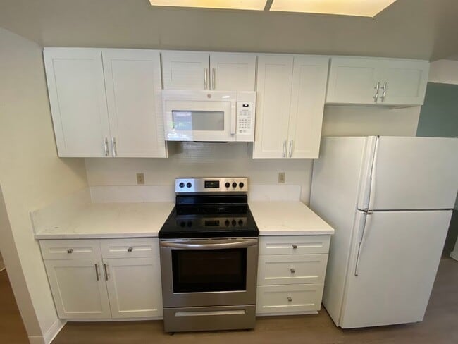 Photo - 3 Bedroom 2 Bath Home In Rosemont