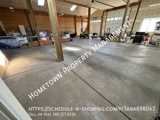 Photo - 4047 Legacy Dr NE Unidad Guest House