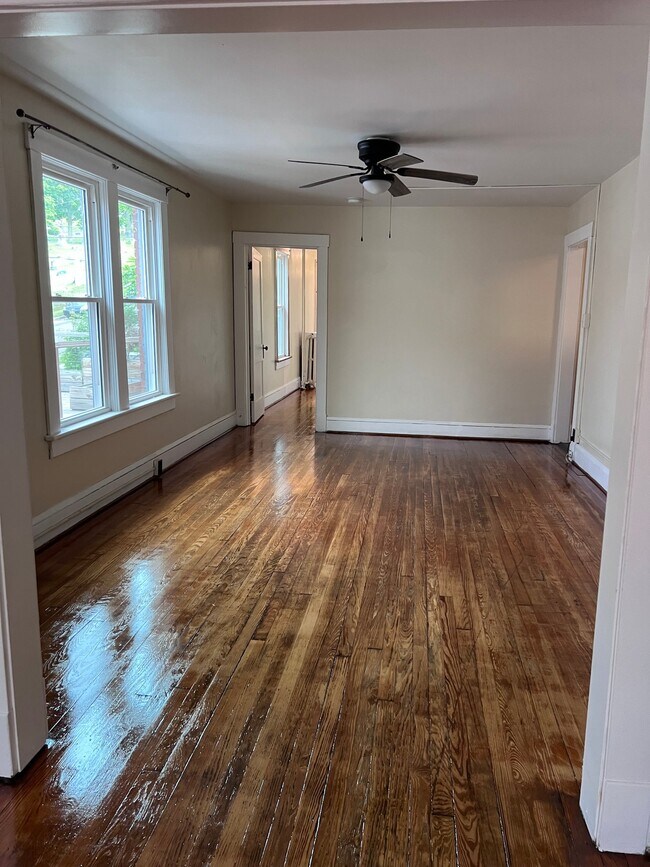 Photo - 527 Fayette St Unit 2