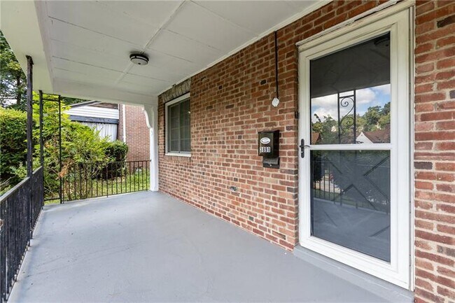 Photo - 3891 Beechwood Blvd