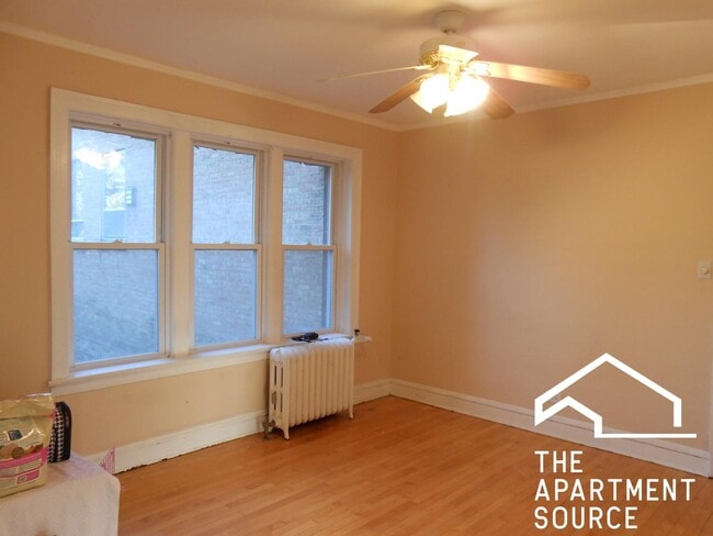 Photo - 733 Elm St Unit 304