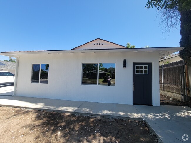 Building Photo - 10330 Langmuir Ave Rental