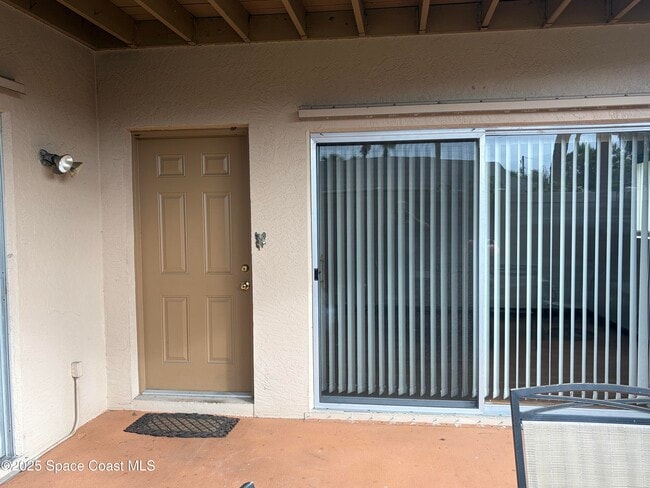 Building Photo - 4116 Stock Ave Unit 504