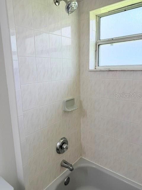 Photo - 98 Rickenbacker Dr
