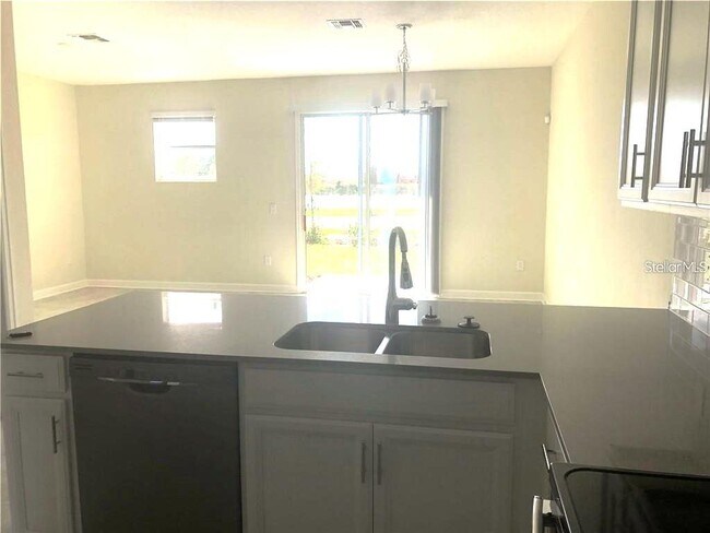 Photo - 4622 Tribute Trail