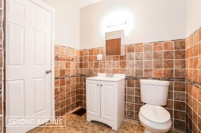 Photo - 4055 Palos St