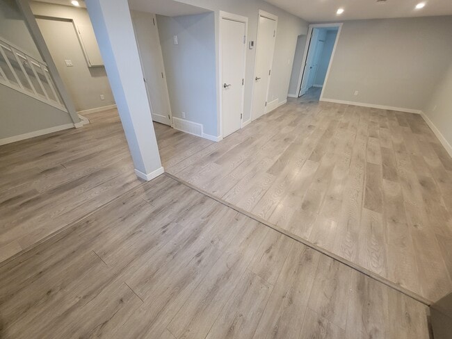 Photo - 8510-8152 152 St NW