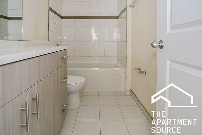 Photo - 3707 N Wilton Ave Unit 3