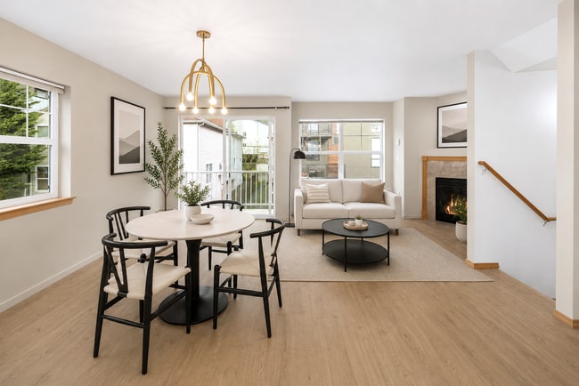 Photo - Beautifully Remodeled 3 Bed, 2 Bath Home in Northgate! Near Light rail, UW Medical.