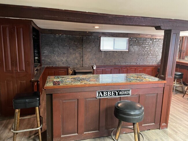 Photo - Cozy 1 Bedroom 1 Bathroom Basement Unit!