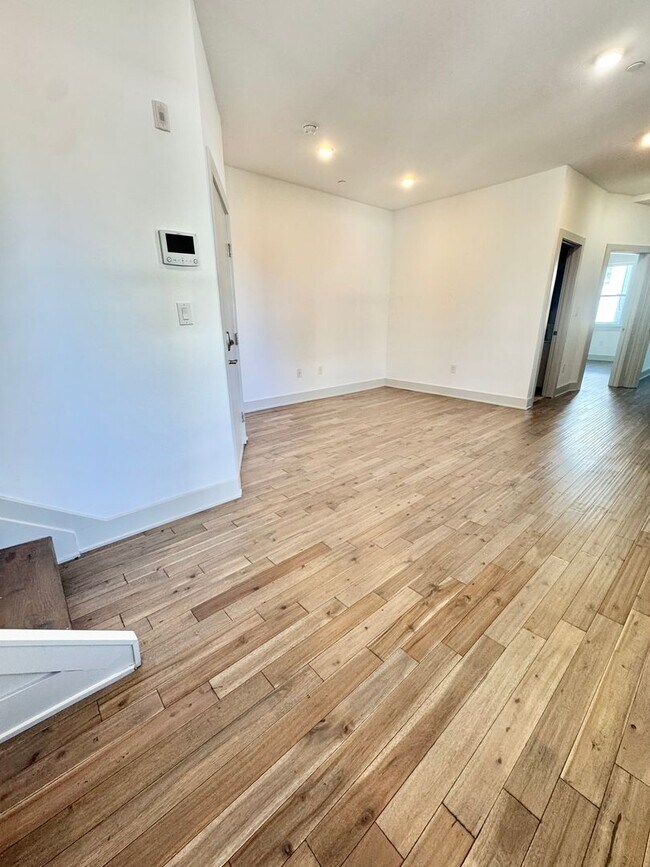 Photo - 3213 Haverford Ave Unidad 2