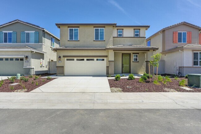 Photo - New SOLAR Home in West Rosevile