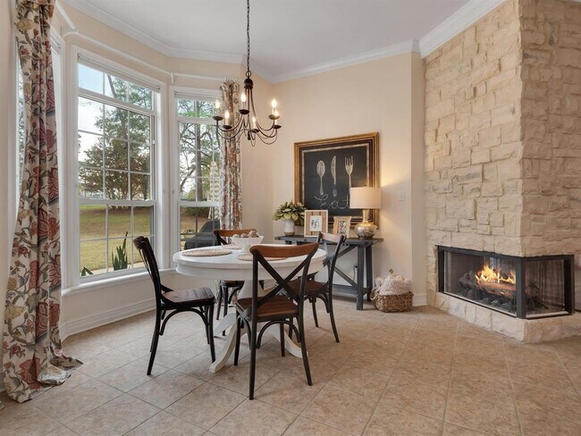 Photo - 4012 Kilmartin Dr