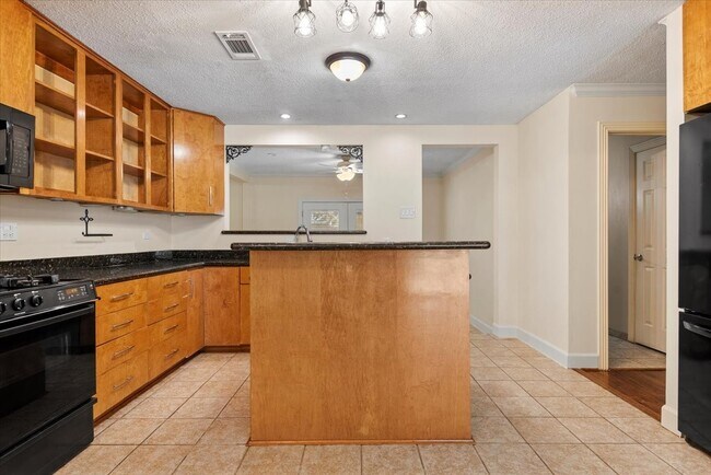 Photo - 4007 Markley St