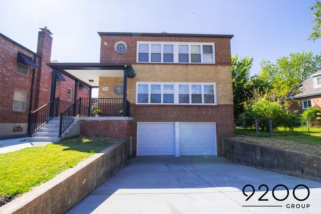 Building Photo - 7240 Balson Ave Unit Lower  #1